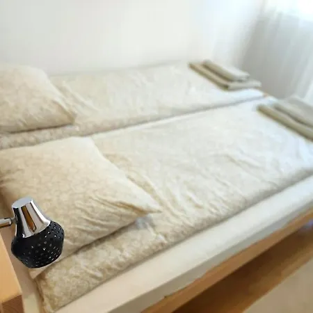 Apartament Magenta New *
